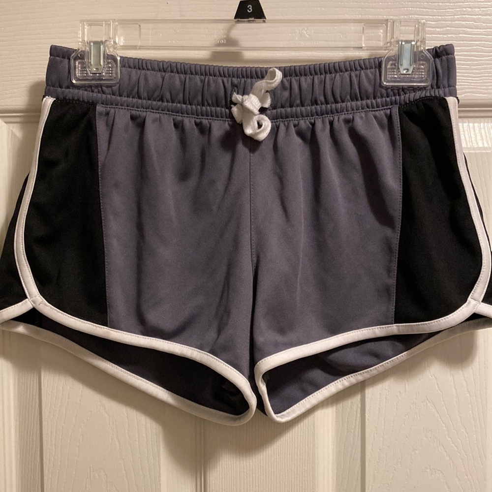 SO Women’s Shorts (size Junior’s M)